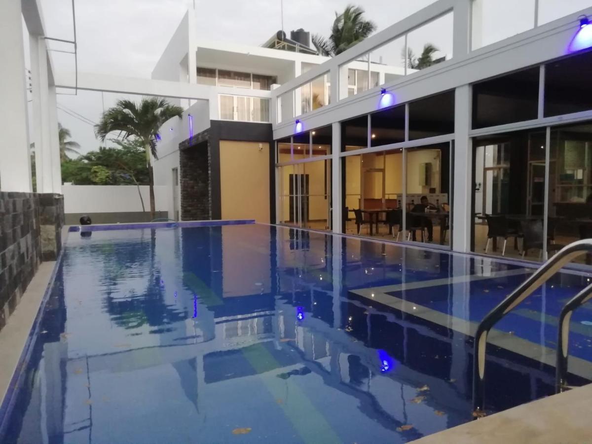Saara Beach Hotel マラウィラ エクステリア 写真