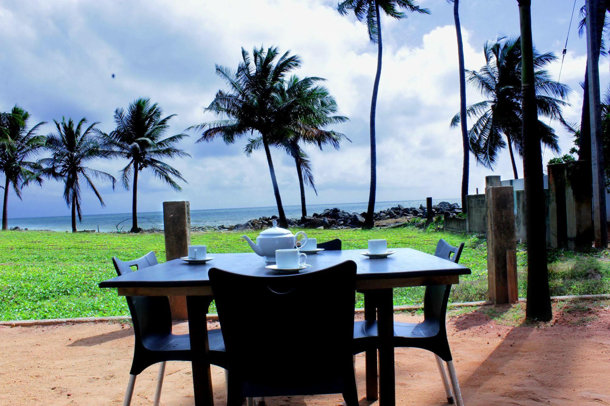 Saara Beach Hotel マラウィラ エクステリア 写真